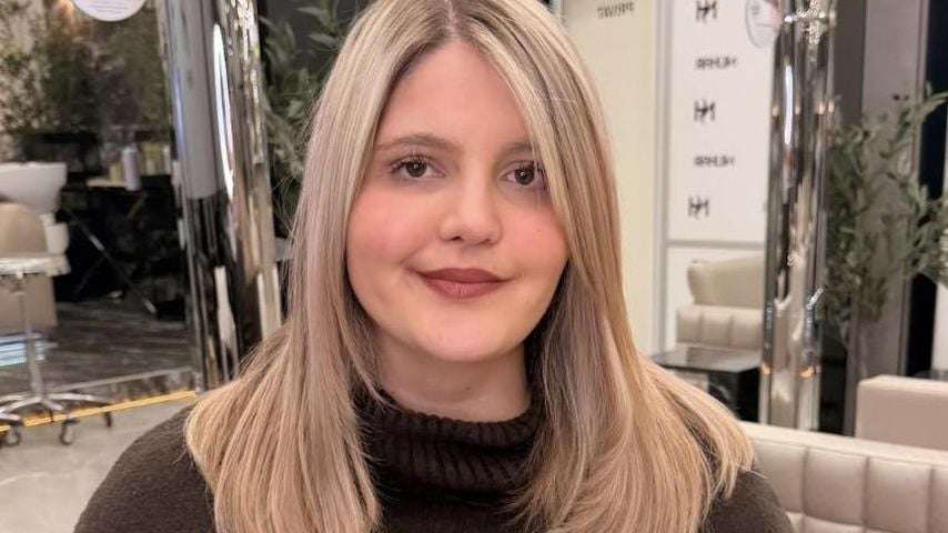 Ina mit neuer Frisur 2025