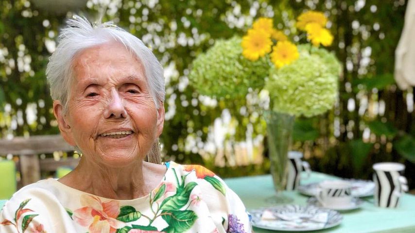 Influencerin Oma Hedel
