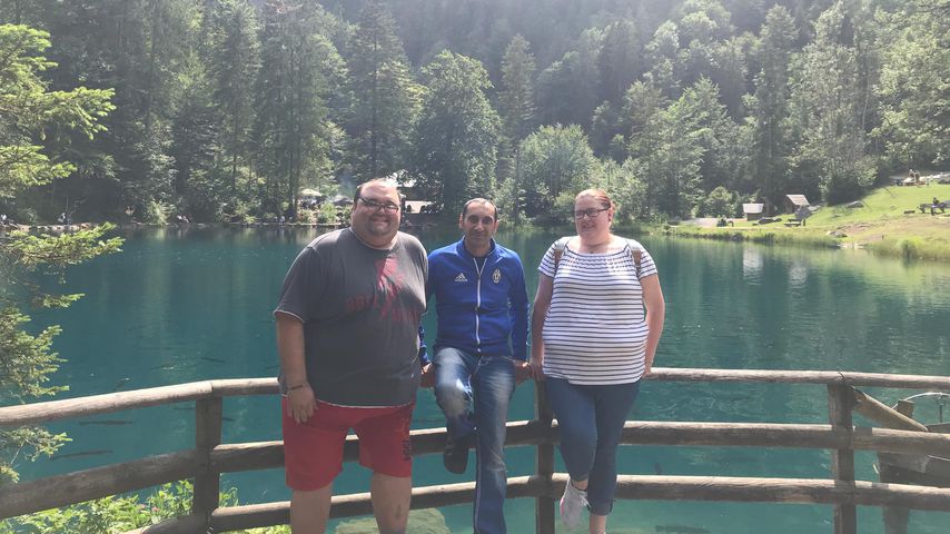 Ingo, Benjamin und Annika an einem See in der Schweiz, Juli 2019