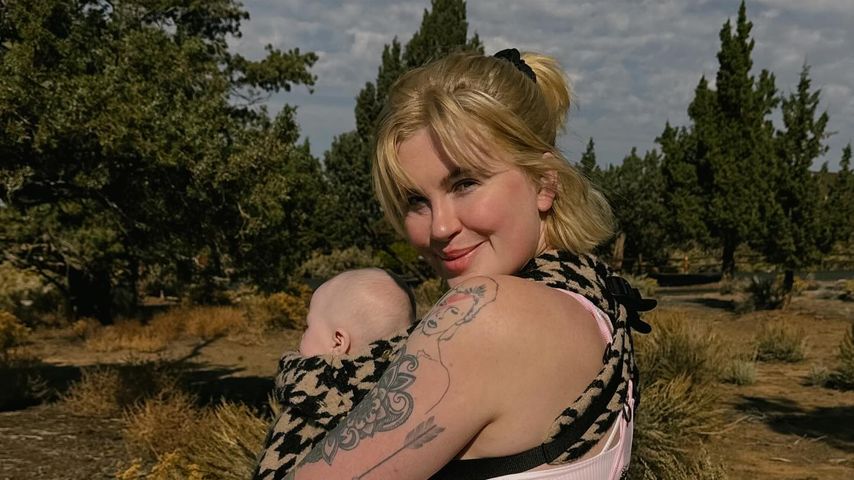 Ireland Baldwin mit Tochter 2023