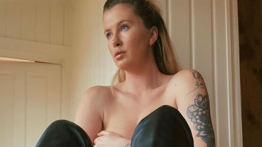 Oha! Ireland Baldwin präsentiert sich wieder nackt im Netz