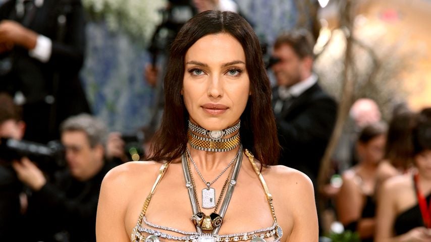 Irina Shayk bei der Met Gala 2026 im Metropolitan Museum of Art in New York