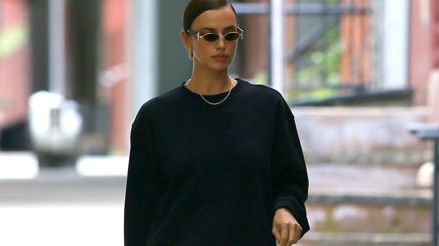 Na hoppla! Hat Irina Shayk hier etwa ihre Hose vergessen?