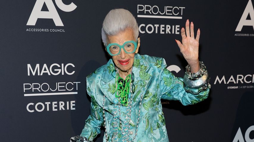 Mode-Ikone Iris Apfel (97) unterschreibt ersten Modelvertrag
