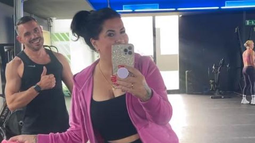 Für ihren Neuen? Iris Klein zieht im Fitnessstudio durch!