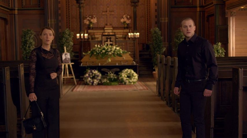 Iris Mareike Steen und Felix van Deventer bei GZSZ
