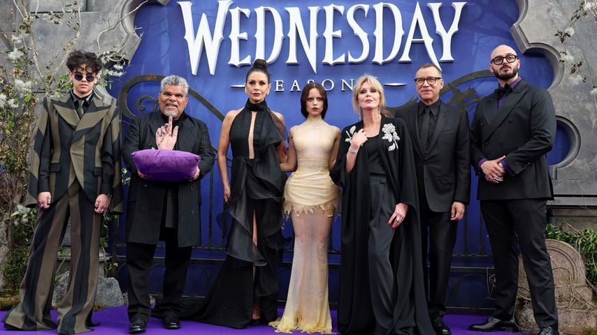 Der "Wednesday"-Cast bei der Premiere von Staffel 2 in London