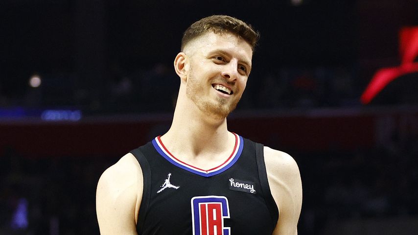 Isaiah Hartenstein bei einem Basketballspiel
