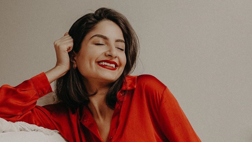 Webstar Ischtar teilt süßen Clip zum Jahrestag für Verlobten