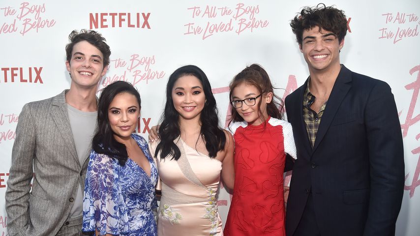 Israel Broussard, Janel Parrish, Lana Condor Anna Cathcart und Noah Centineo im August 2018