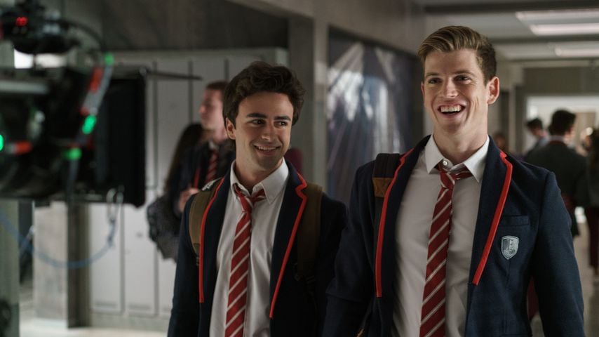 Itzan Escamilla und Miguel Bernardeau in "Élite"