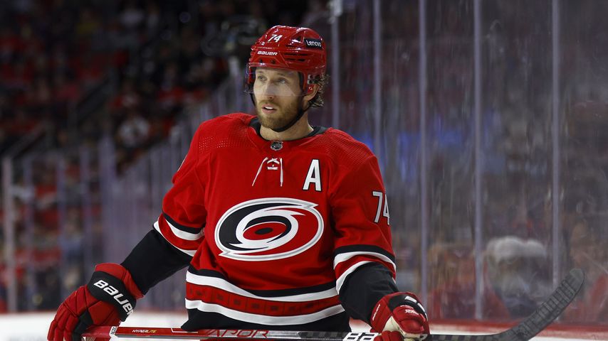Jaccob Slavin 2022