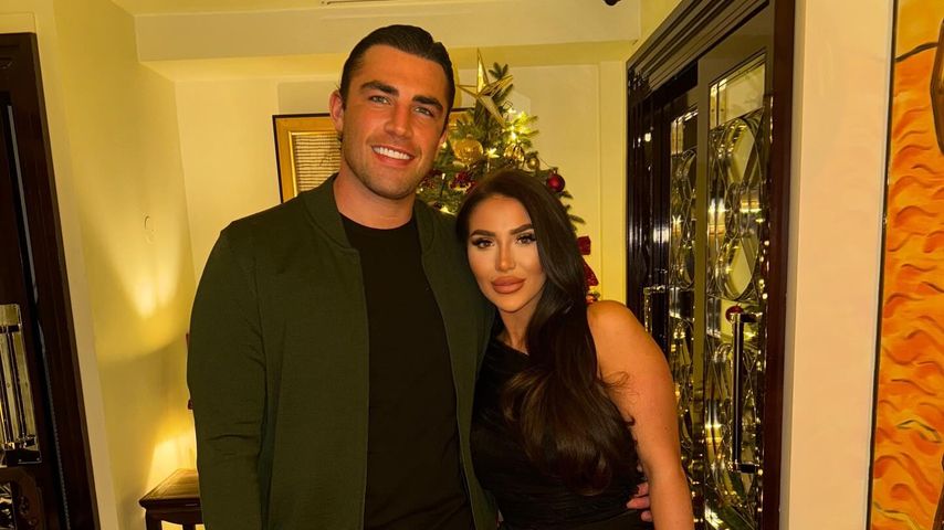 Jack Fincham und Chloe Brockett, Dezember 2024