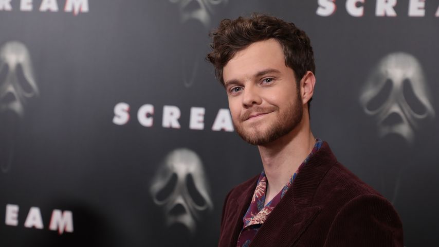 "Scream"-Star Jack Quaid schwärmt von Courteney, Neve & Co.