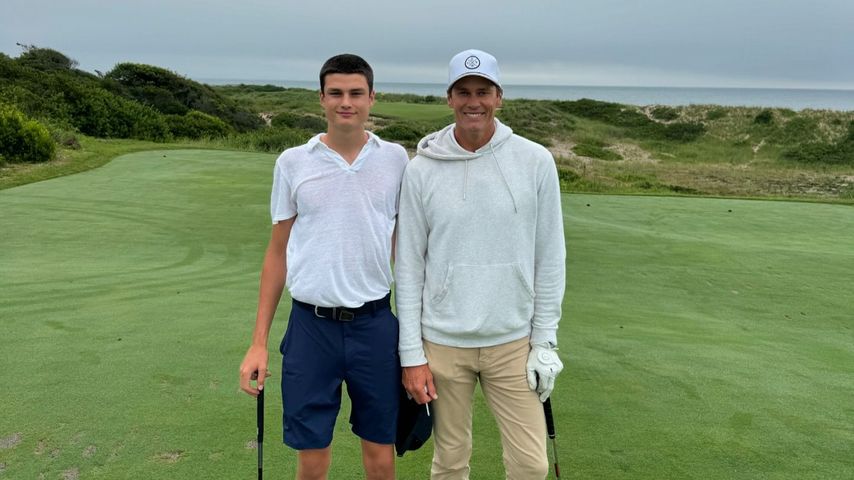 Tom Brady mit seinem Sohn Jack beim Golfen