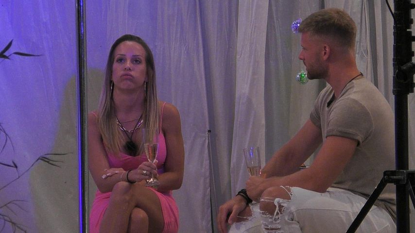 Das denkt "Ex on the Beach"-Jacky vor ihrem Date über Paul