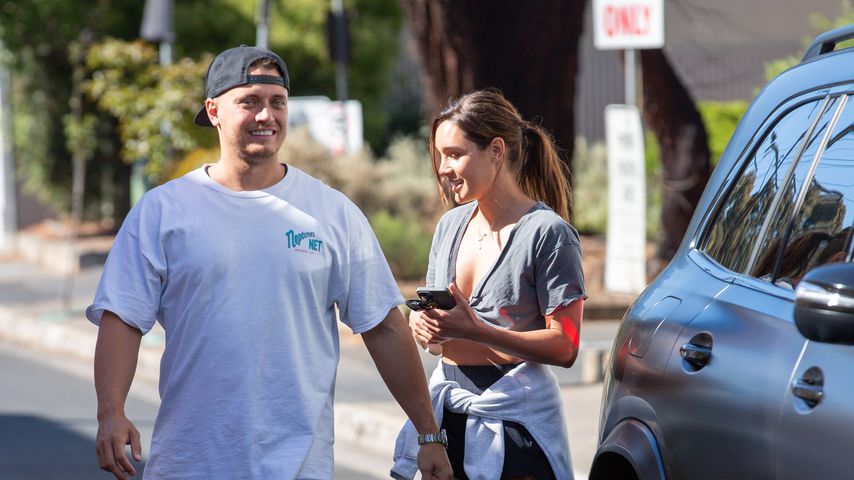 Jae Woodroffe und Kayla Itsines im Dezember 2021