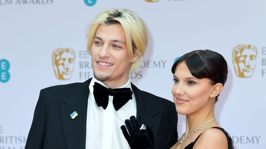 Jake Bongiovi und Millie Bobby Brown im März 2022 in London
