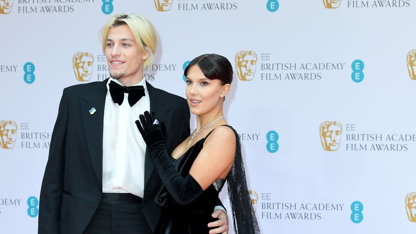 Jake Bongiovi mit seiner Frau Millie Bobby Brown