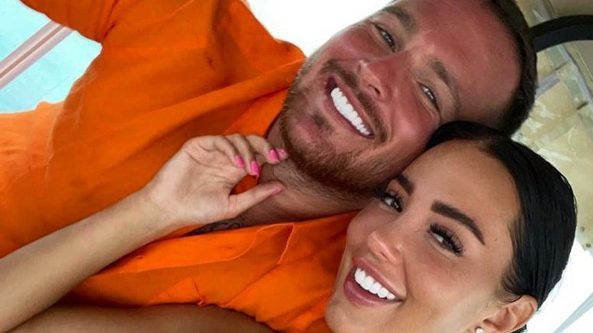 Jake McLean und Yazmin Oukhellou