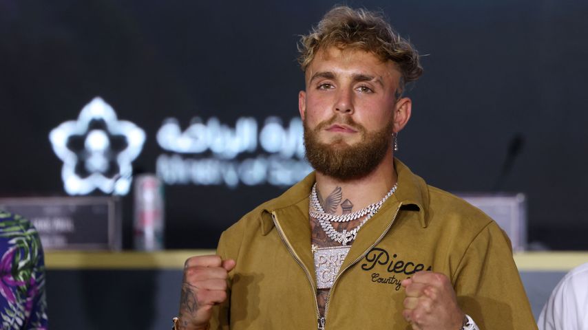 Nach Trennungsgerüchten: Jake Paul küsst eine andere Frau!