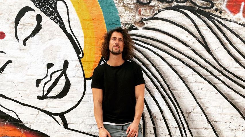 "Fernbeziehung": "Unter uns"-Hottie Jakob Graf ist vergeben