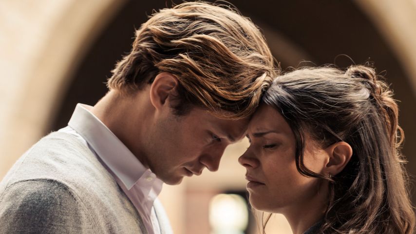 James (Damian Hardung) und Ruby (Harriet Herbig-Matten) in "Maxton Hall", Staffel zwei