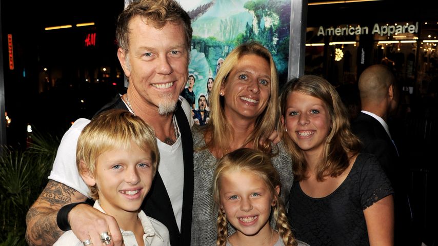 James Hetfield mit seiner Familie im Februar 2012