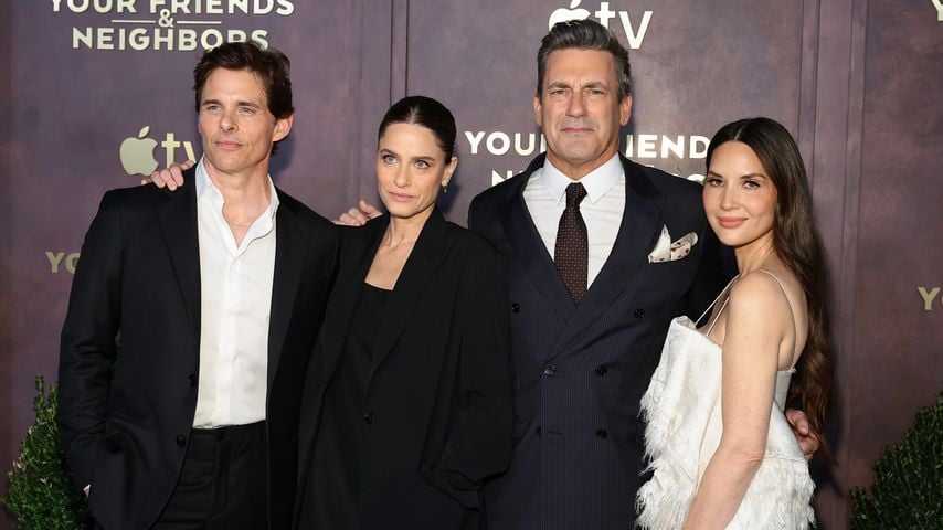 James Marsden, Amanda Peet, Jon Hamm und Olivia Munn bei der Premiere von Apple TVs "Your Friends & Neighbors" Staffel 2 in New York
