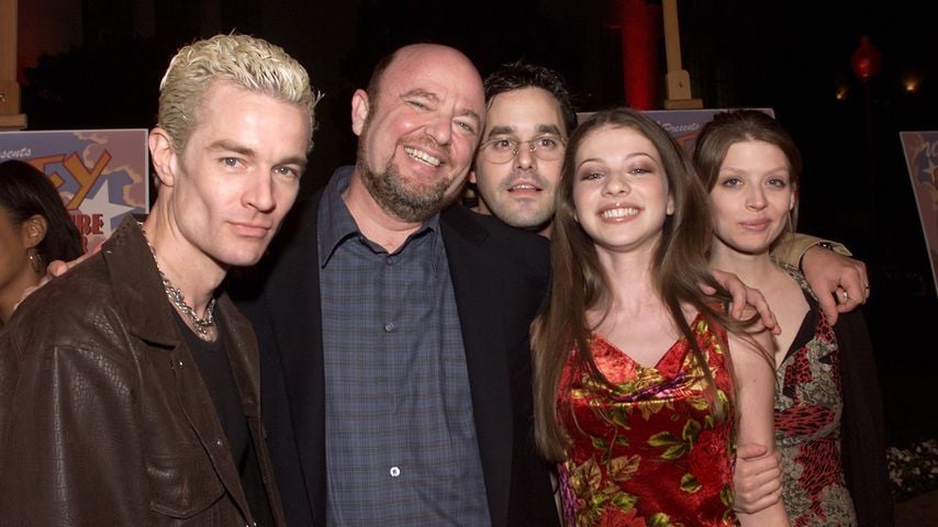James Marsters, Dean Valentine, Nicholas Brendon, Michelle Trachtenberg und Amber Benson, November 2001