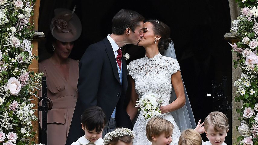 Sie hat Ja gesagt! Pippa Middleton & James sind verheiratet