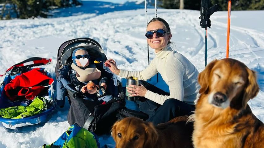 James Middletons Frau Alizée, der gemeinsame Sohn und die Hunde im Januar 2025