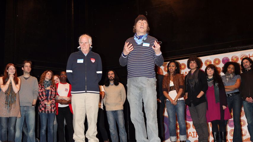 James Rado und der Cast von"Hair"