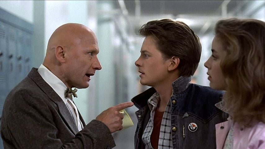 James Tolkan, Michael J. Fox und Claudia Wells in "Zurück in die Zukunft" (1985)