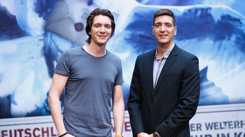 James und Oliver Phelps bei der "Harry Potter"-Pressekonferenz 2014