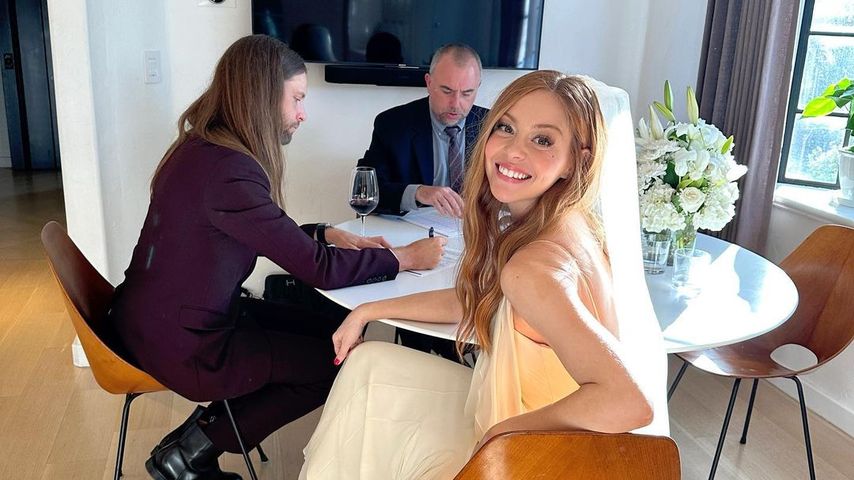 James Valentine mit seiner Frau Alexis Novak an ihrem Hochzeitstag