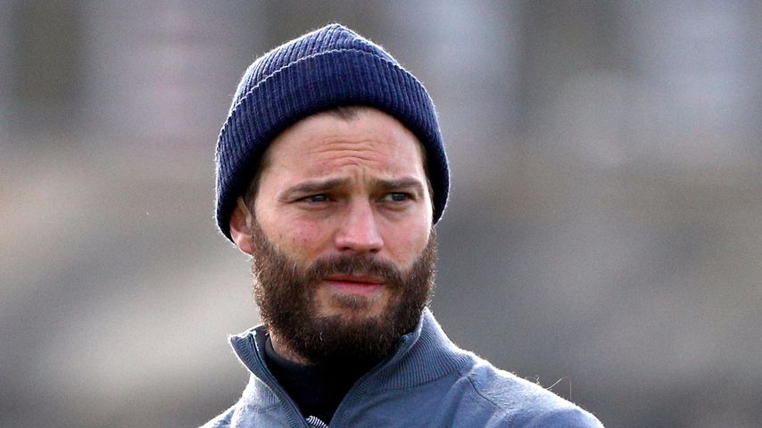 Nicht Christian-Grey-like! Jamie Dornan trägt Fast-Glatze