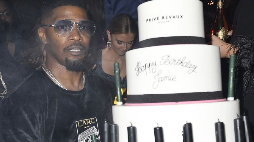 Fünfstöckige Torte: Jamie Foxx feiert seinen 55. Geburtstag