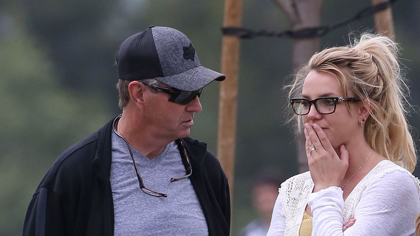 Jamie und Britney Spears in Calabasas, April 2013