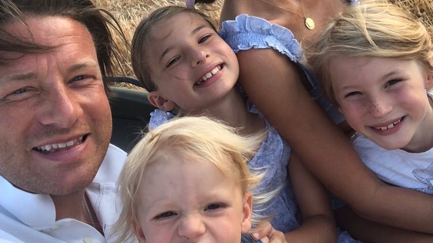 Jamie und Jools Oliver mit ihren Kindern im August 2018