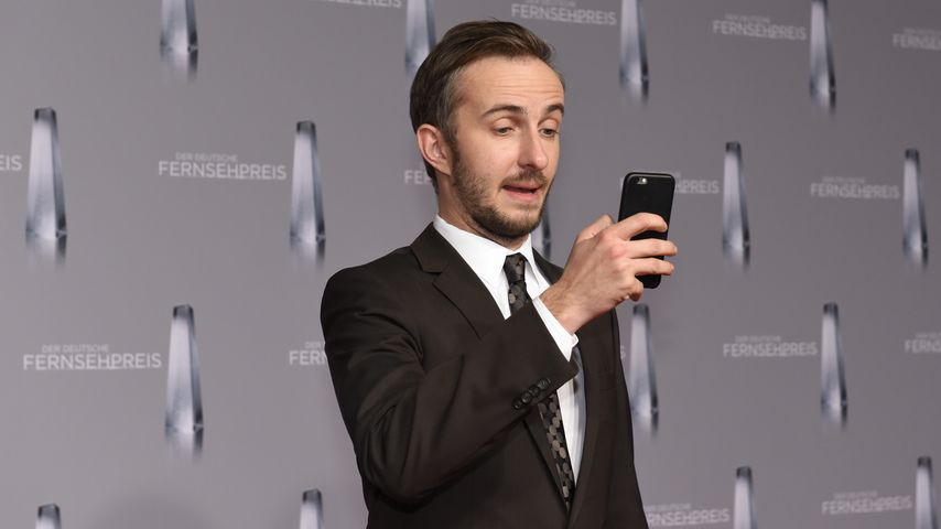 Schmähgedicht-Affäre: Jan Böhmermann disst Angela Merkel