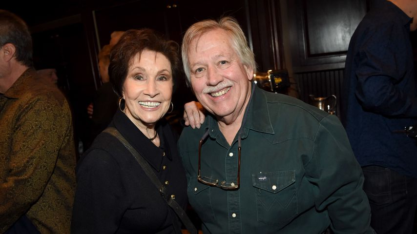 Jan Howard und Musikerkollege John Conlee im Jahr 2016