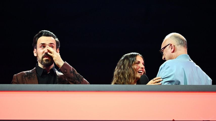 Jan Köppen, Laura Wontorra und Frank Buschmann bei "Ninja Warrior Germany"