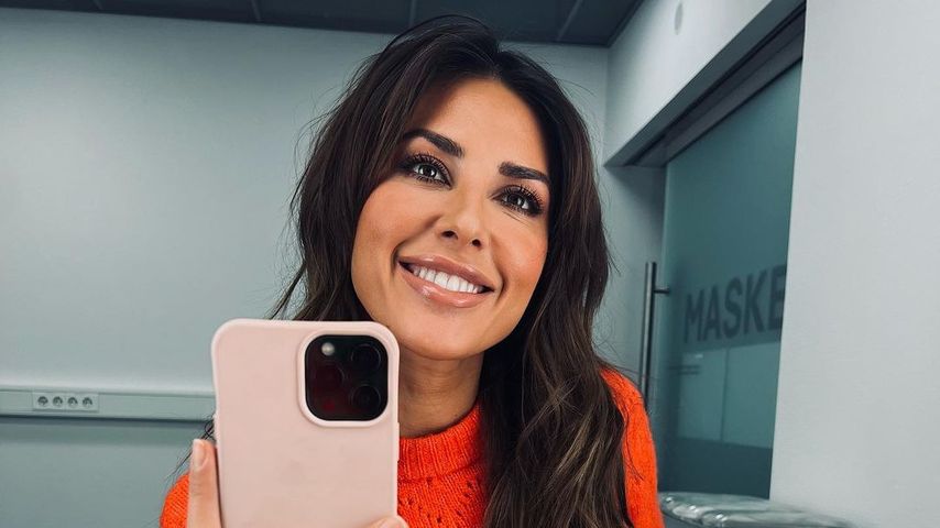 Jana Azizi, Moderatorin