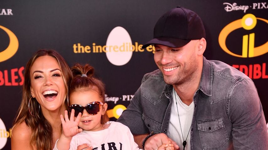 Jana Kramer, Jolie Rae Caussin und Mike Caussin bei der Premiere von "Incredibles 2"