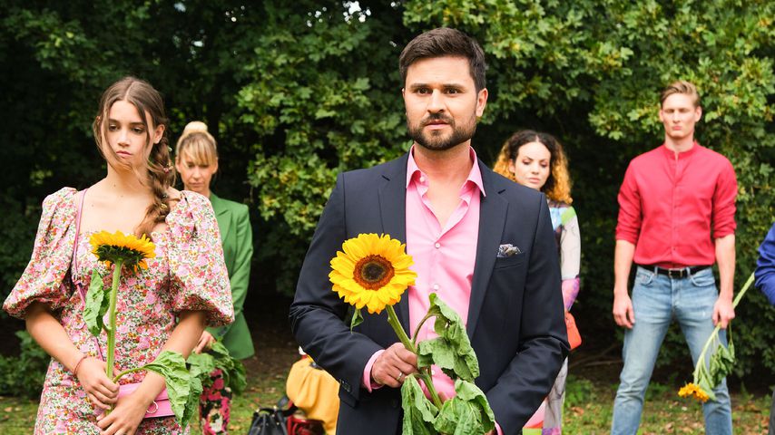 Die Beerdigung von Jana Schäfer in der Daily Soap "Unter uns", 2020