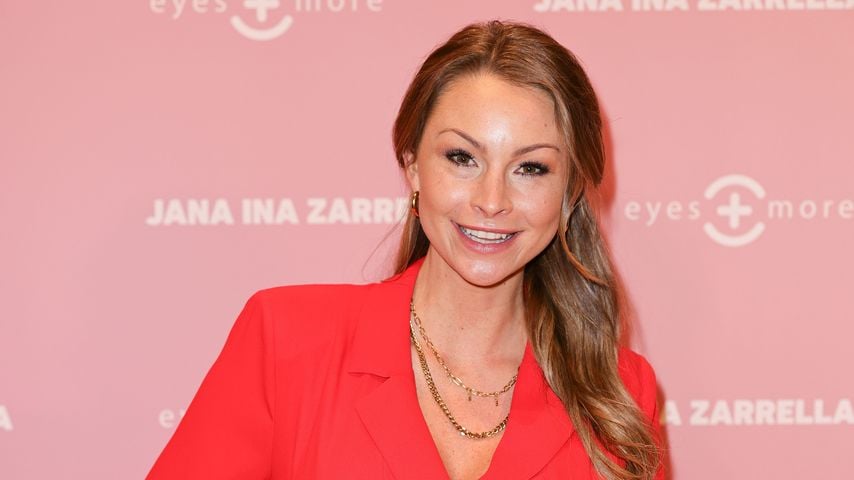 Familie vereint: Jana Schölermann darf mit Baby nach Hause