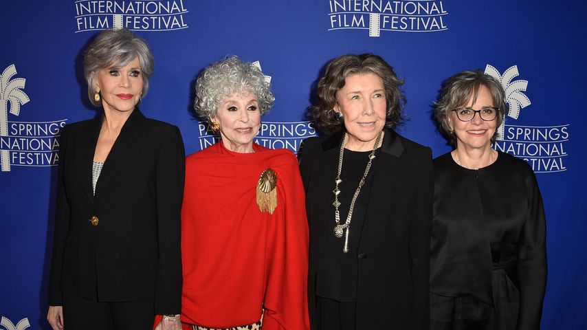 Jane Fonda, Rita Moreno, Lily Tomlin und Sally Field bei einer Filmpremiere