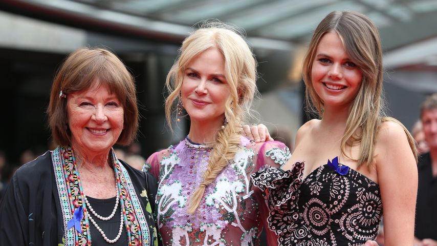 Nicole Kidman (M.) mit ihrer Mutter Janelle Ann (l.) und ihrer Nichte Lucia Hawley (r.)