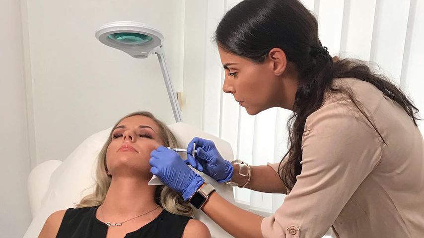 Das kosten die Beauty-OPs der Bachelor-Girls laut Expertin